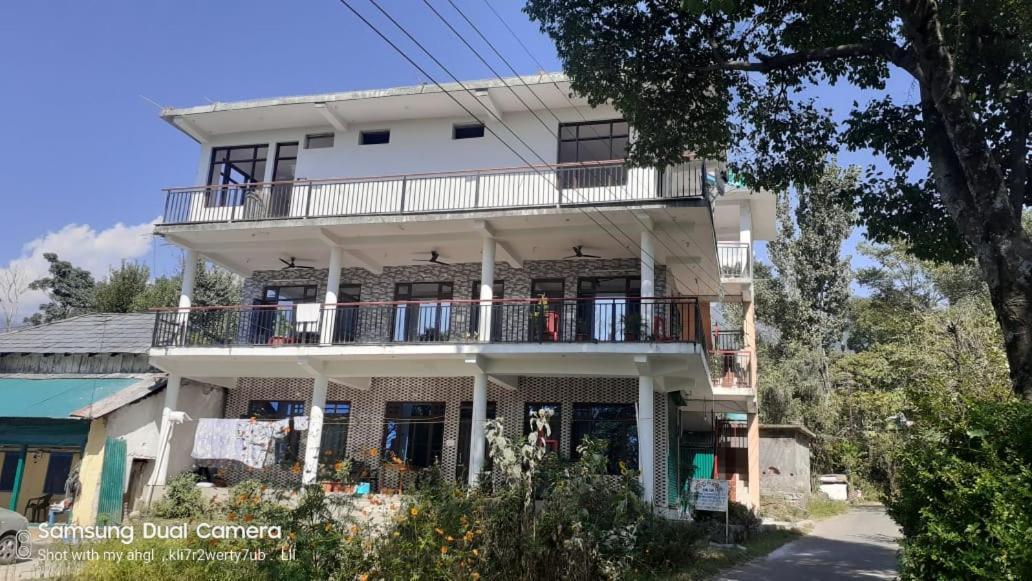 Mohinder & Mohindra Home Stay Bir  Exterior photo
